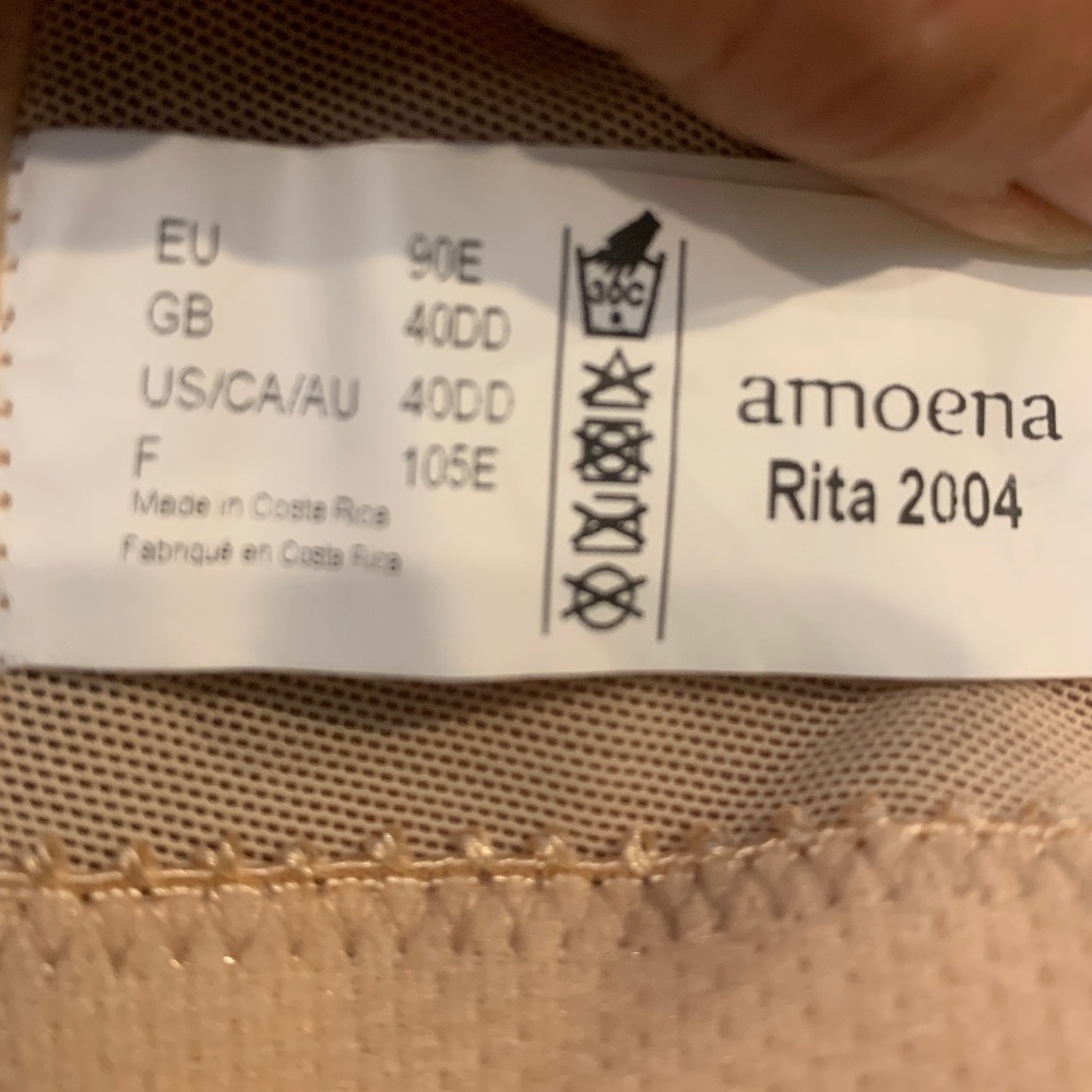 Amoeba Rita mastectomy bra - Picture 2 of 3